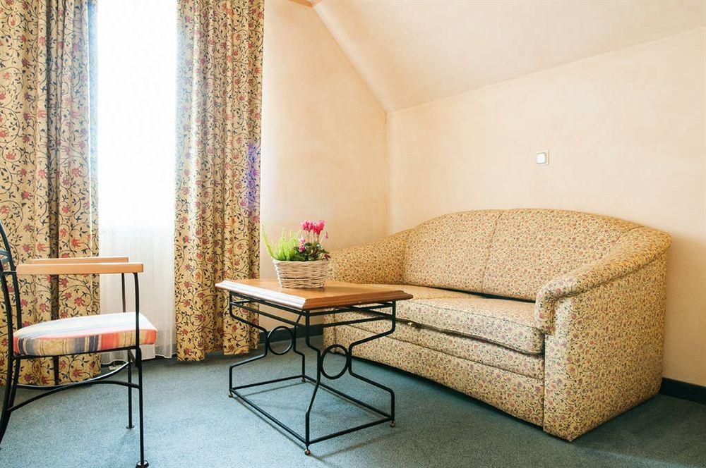 Landgasthof & Hotel Jagdhof Stralsund Kültér fotó