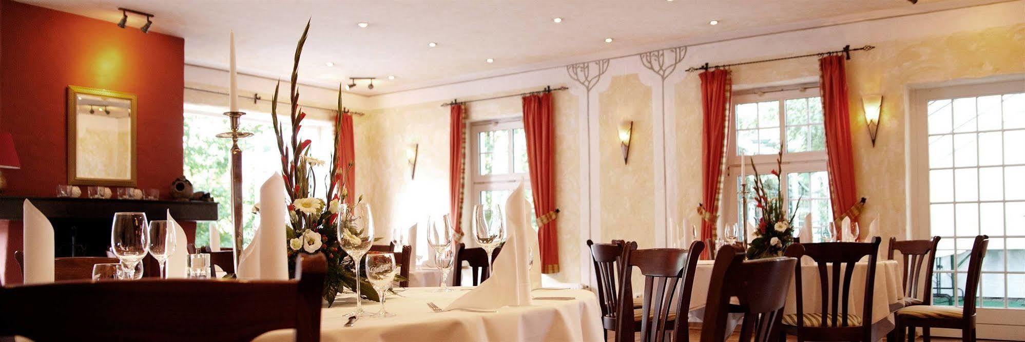 Landgasthof & Hotel Jagdhof Stralsund Kültér fotó